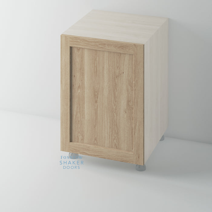 OAK, Shaker Kitchen Door for HOWDENS - Foxstow
