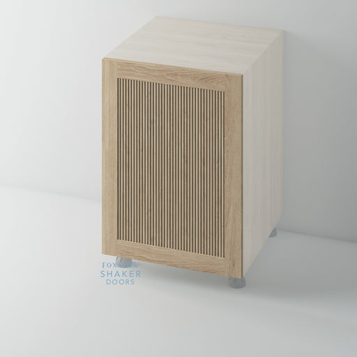 OAK, Shaker Reeded Cupboard Door for Howdens  - Foxstow