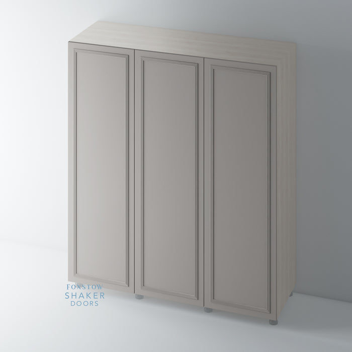 Painted, Flat Wardrobe Door with REED Mouldings - Foxstow